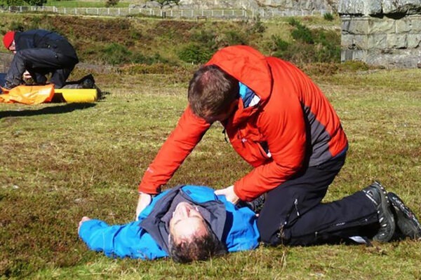 Outdoor First Aid Course, Bushcraft Courses, Outdoor Survival, Map reading Skills, Outdoor First Aid Course