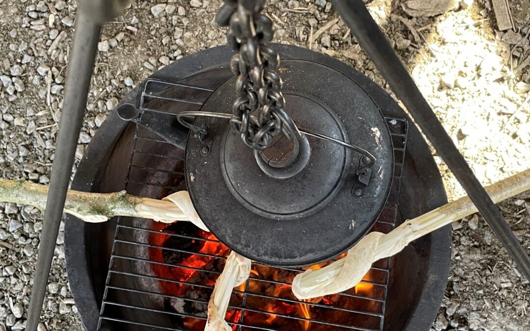 Our top 5 easy bushcraft cooking ideas